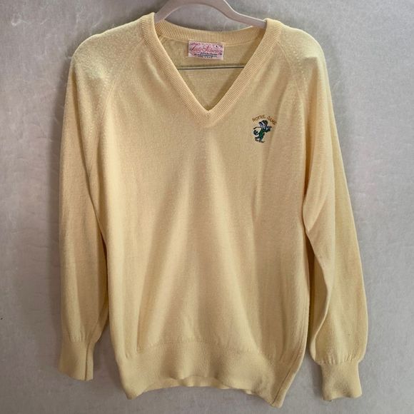 Sweaters - Vintage womens lady Pickering active sportswear v-neck sweater notre dame